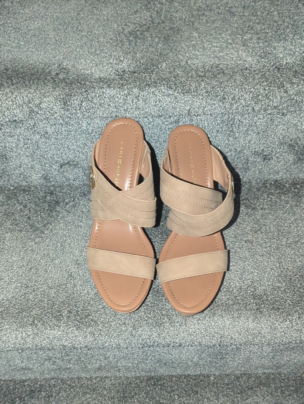 Tommy Hilfiger Women's Tan Suede Crisscross Slide Sandals